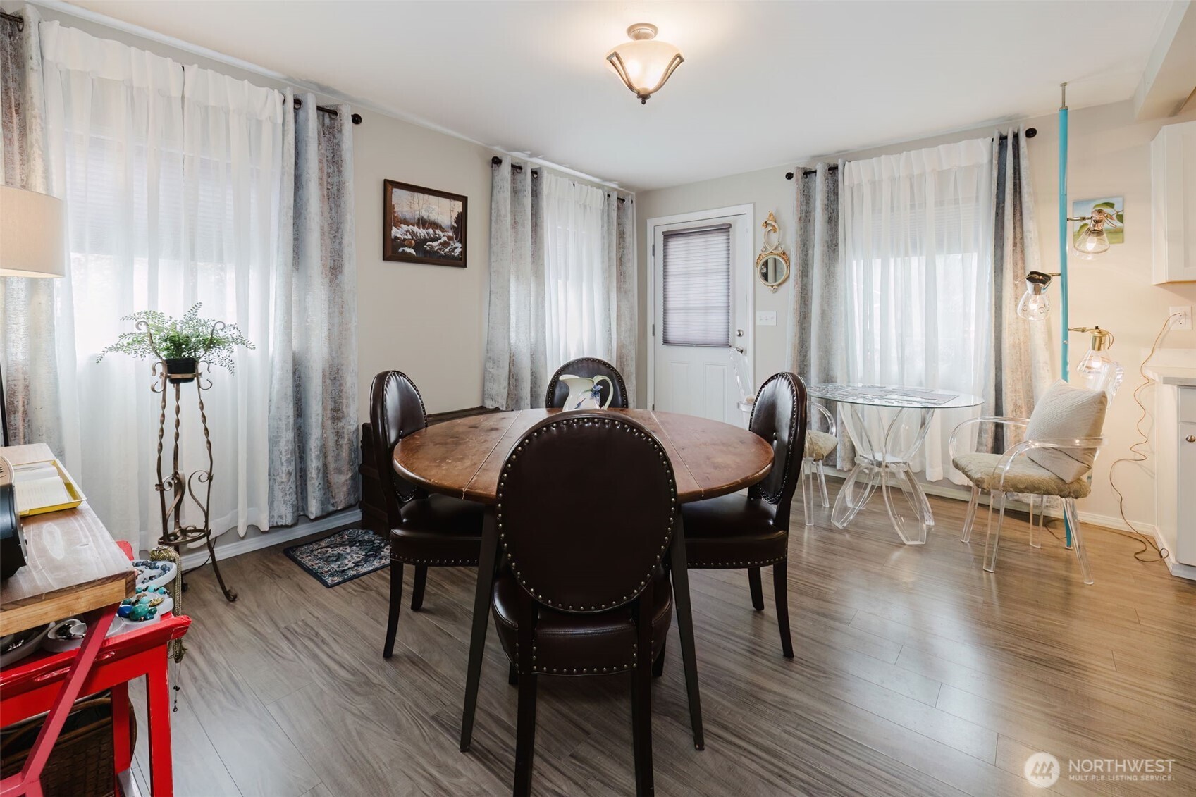 880 Hogan Lane , Bremerton, WA 98311