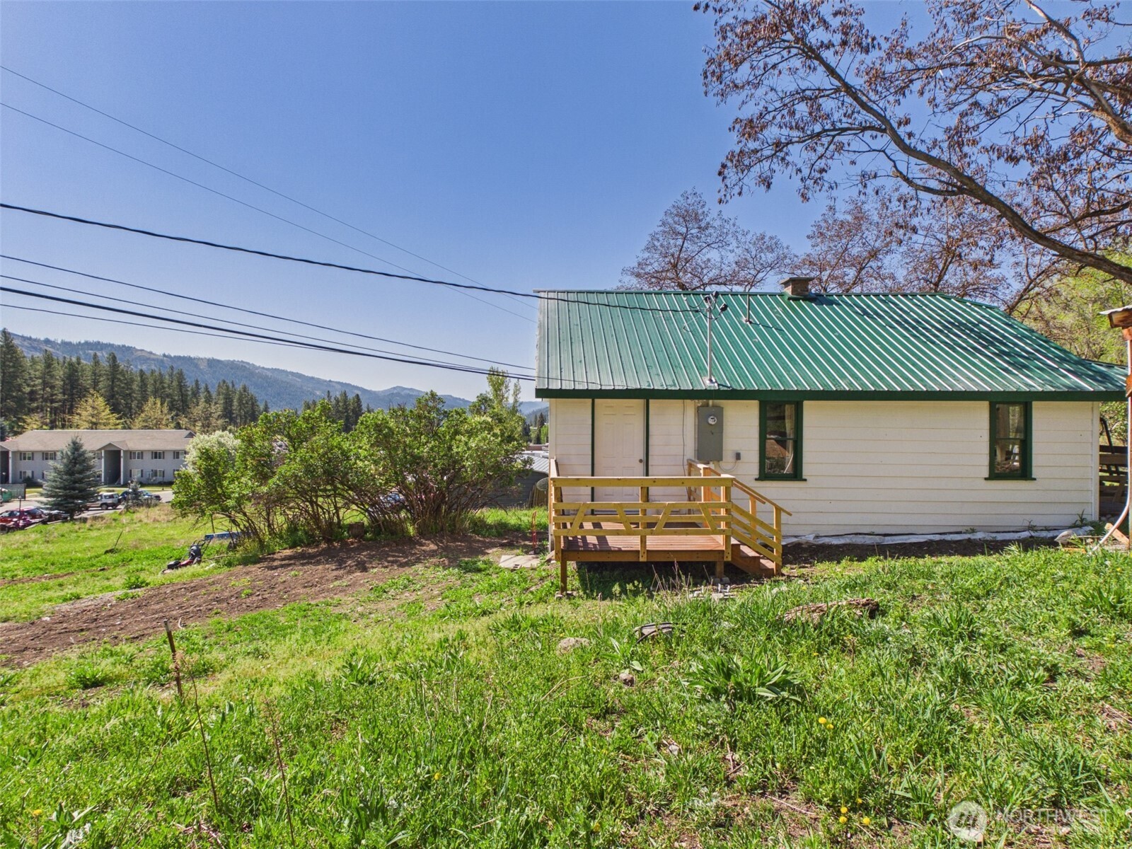 50 Klondike Road , Republic, WA 99166