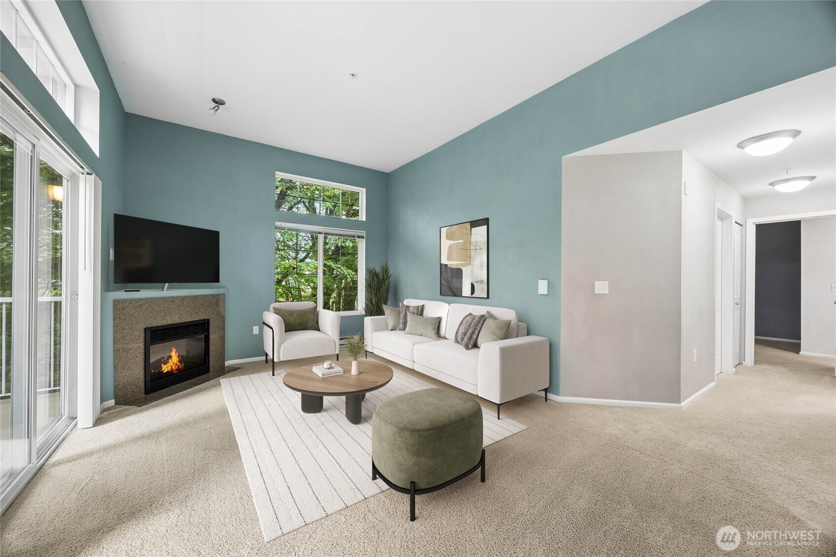 21048 40th Place S #J2, SeaTac, WA 98198