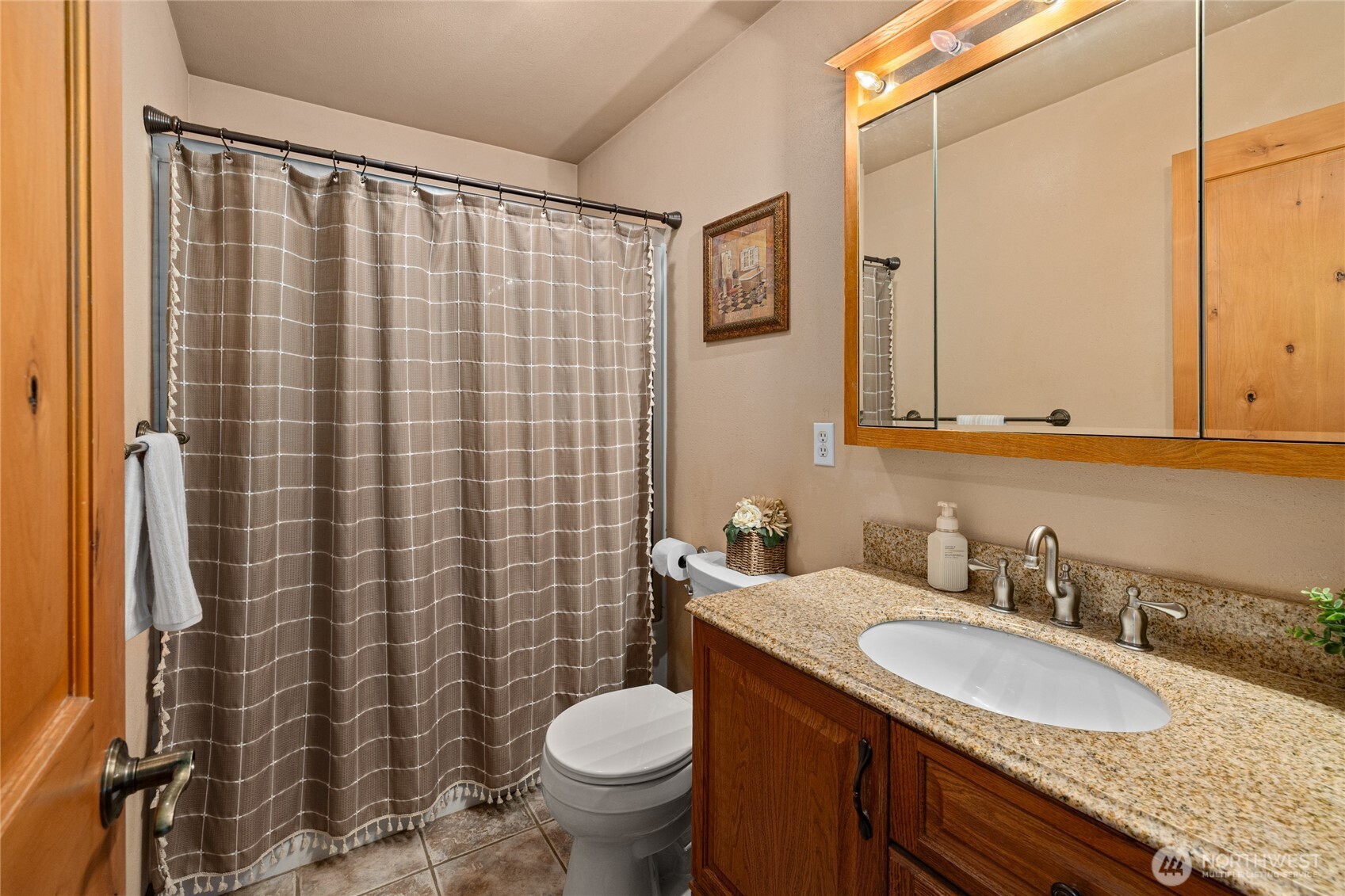 61 S Lake Cabins Road , Ronald, WA 98940