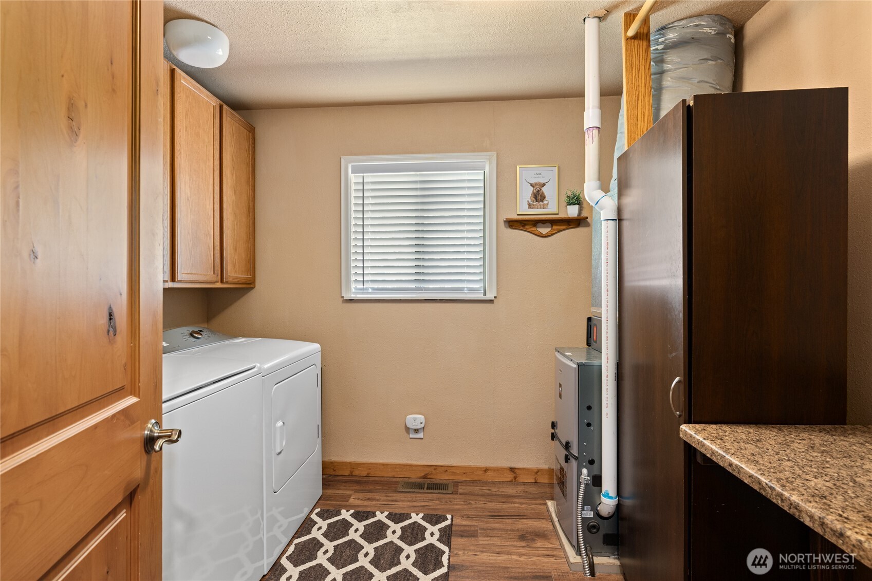61 S Lake Cabins Road , Ronald, WA 98940