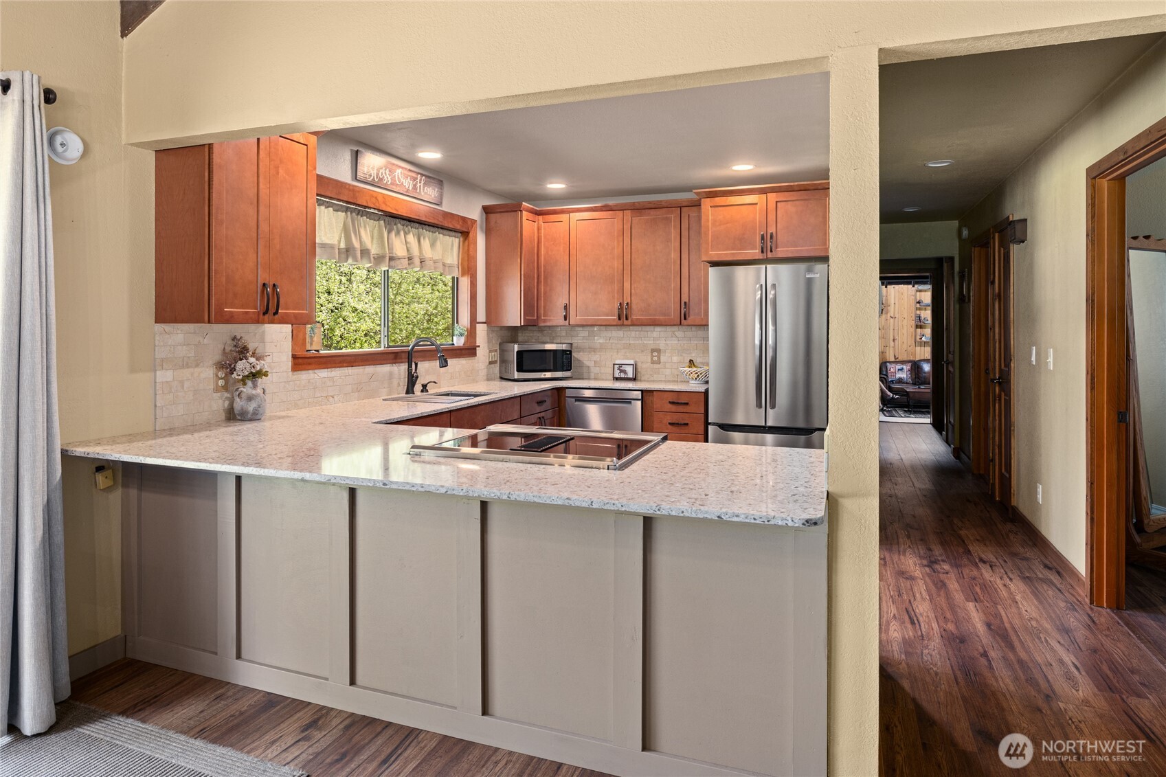 61 S Lake Cabins Road , Ronald, WA 98940