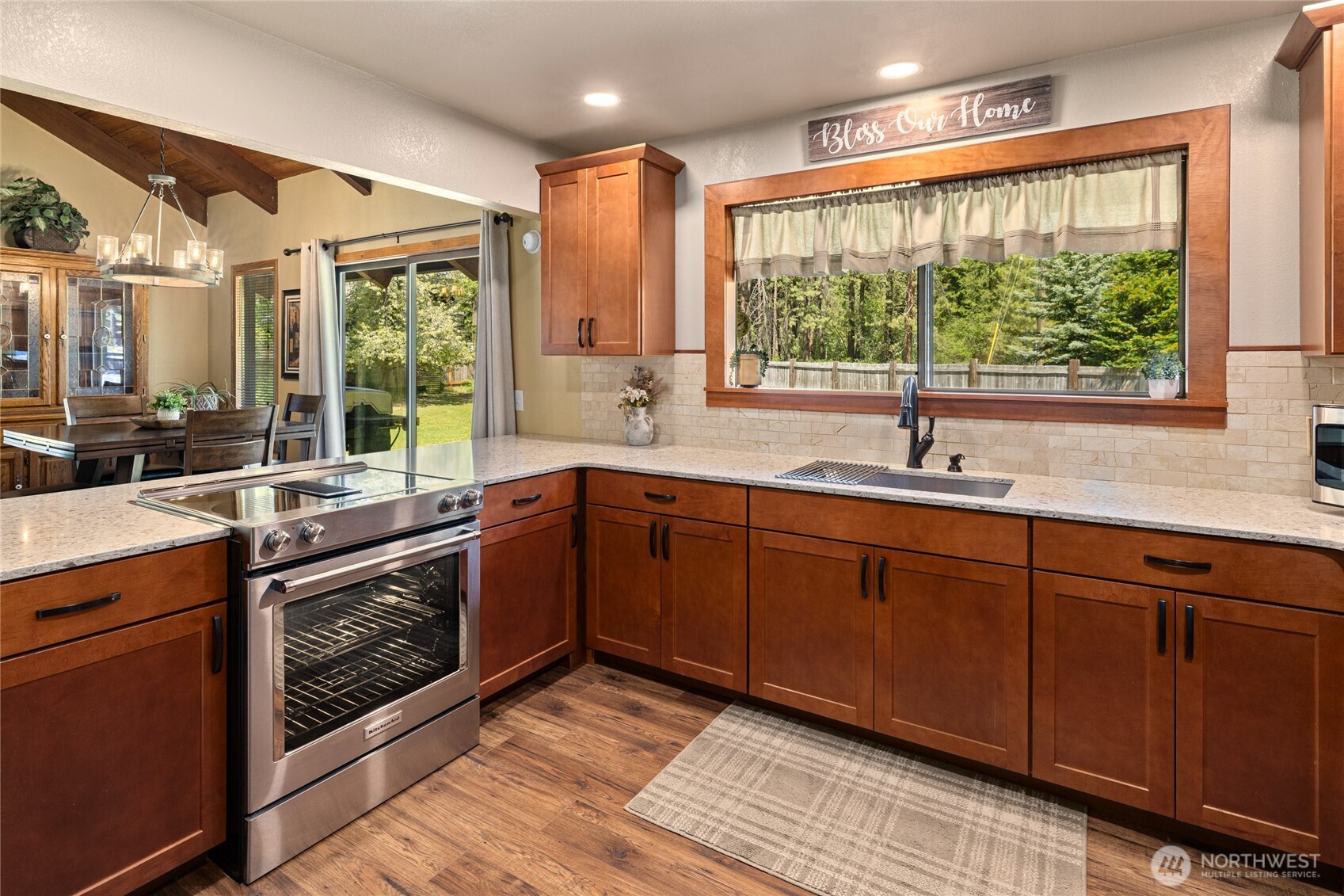 61 S Lake Cabins Road , Ronald, WA 98940