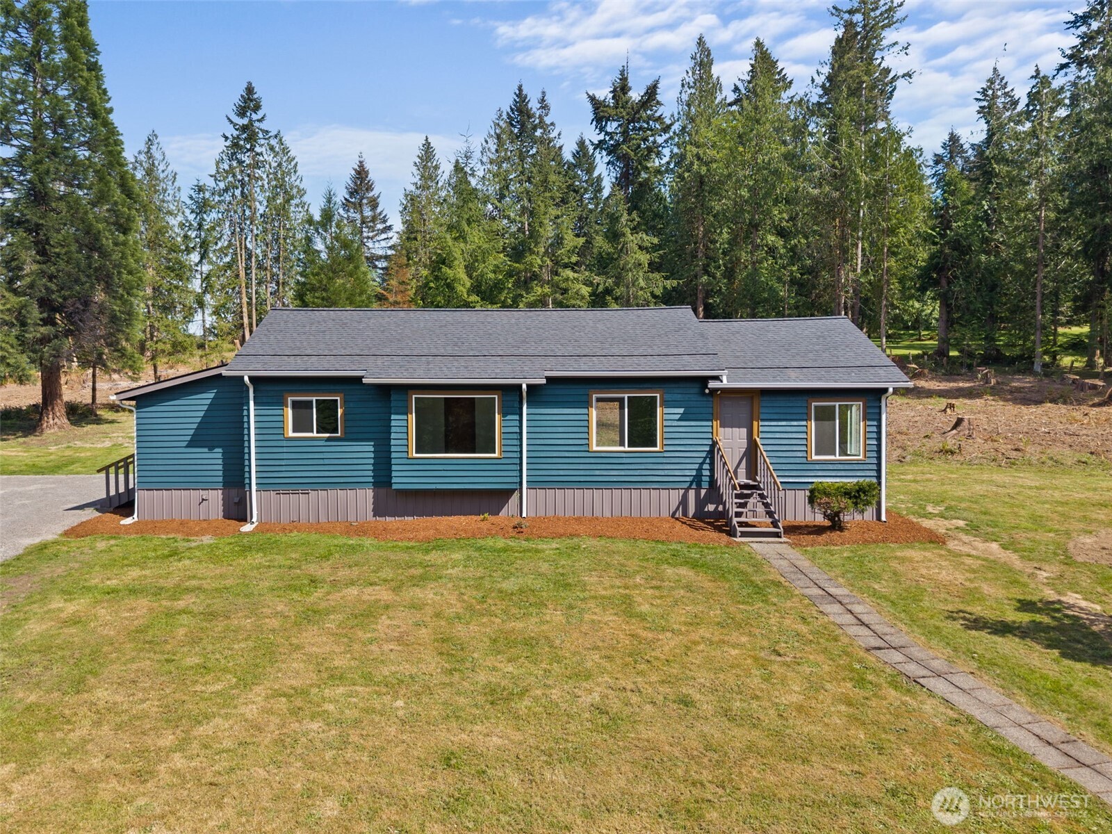 2054 Little Hanaford Road , Centralia, WA 98531