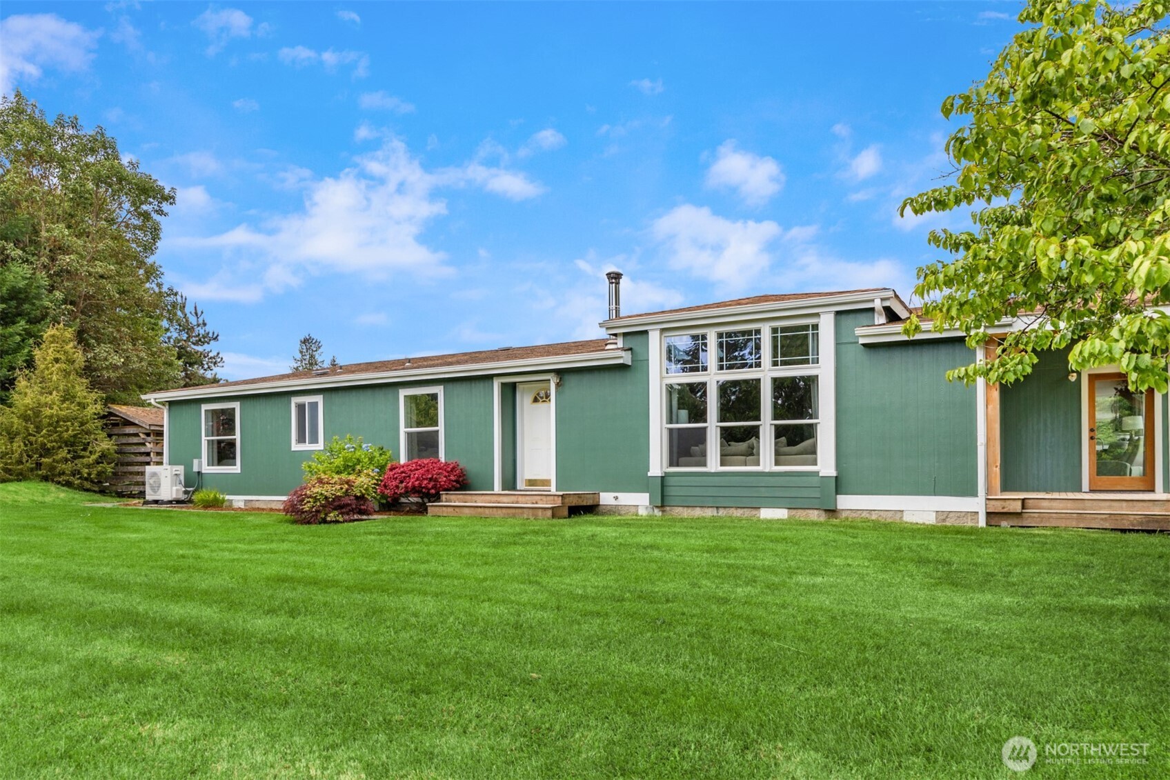 6009 NE Gunderson Road , Poulsbo, WA 98370-8838
