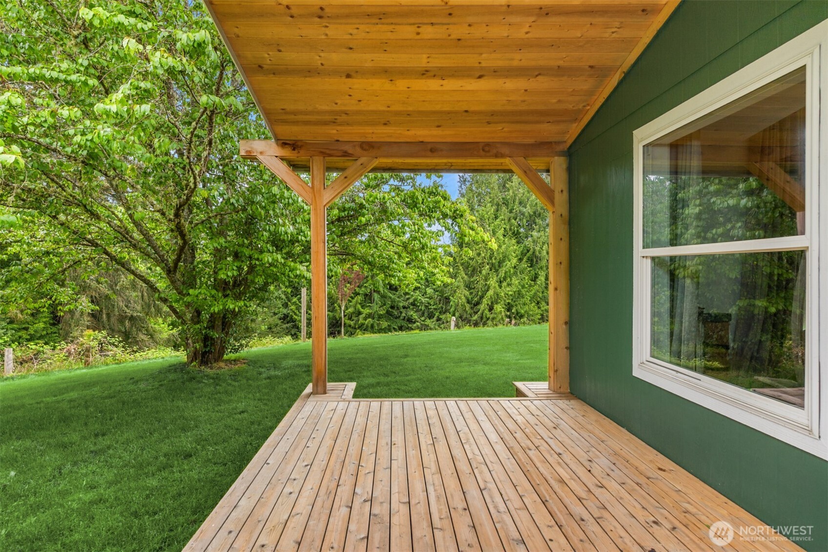 6009 NE Gunderson Road , Poulsbo, WA 98370-8838