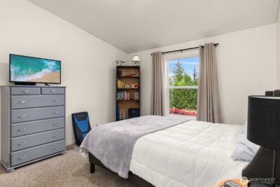 6009 NE Gunderson Road , Poulsbo, WA 98370-8838 - Photo 26