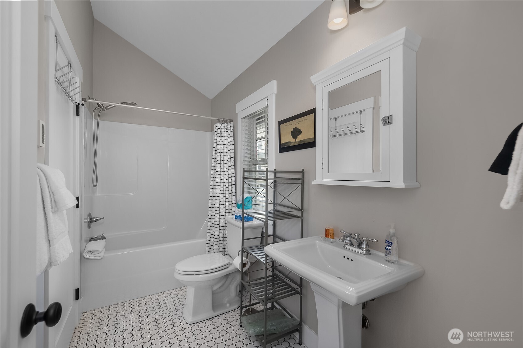 74 Horizon Street , Pacific Beach, WA 98571