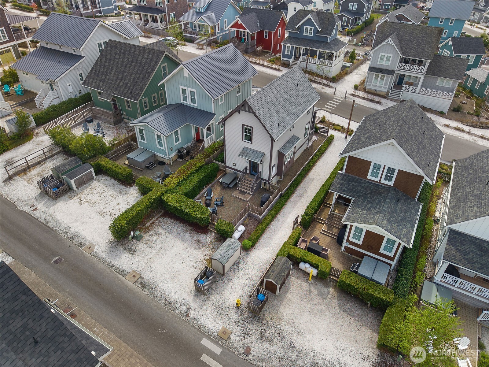 74 Horizon Street , Pacific Beach, WA 98571