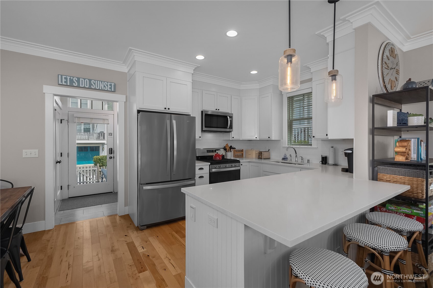 74 Horizon Street , Pacific Beach, WA 98571
