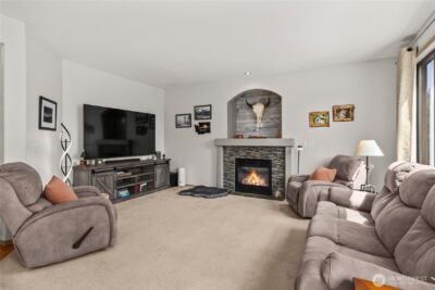 15902 65th Street Ct E, Sumner, WA 98390-1450 - Photo 11