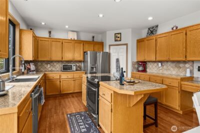 15902 65th Street Ct E, Sumner, WA 98390-1450 - Photo 16