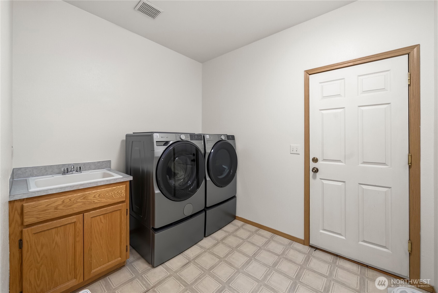 15902 65th Street Ct E, Sumner, WA 98390-1450