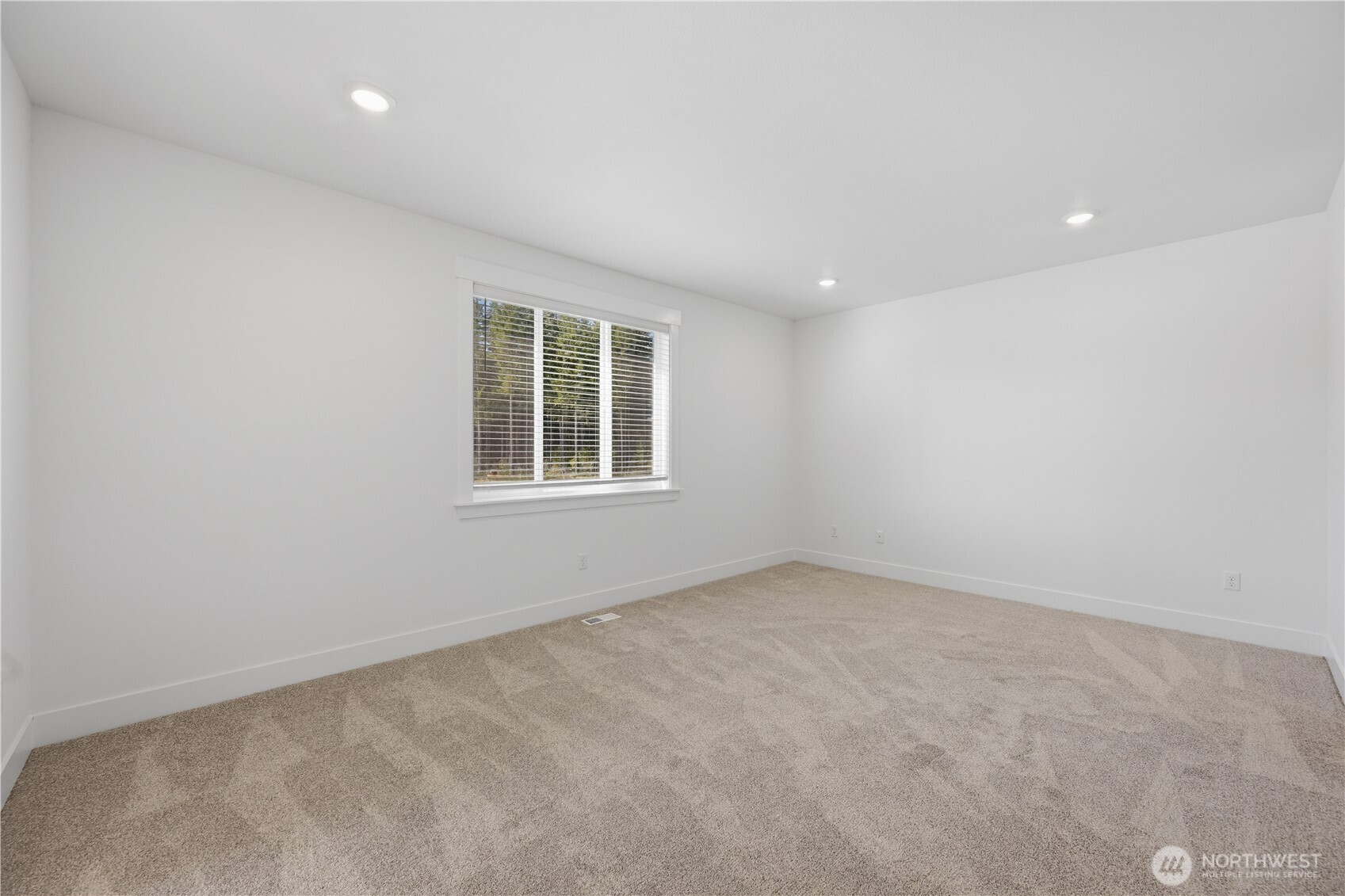 32143 Myrtle Avenue SE, Black Diamond, WA 98010
