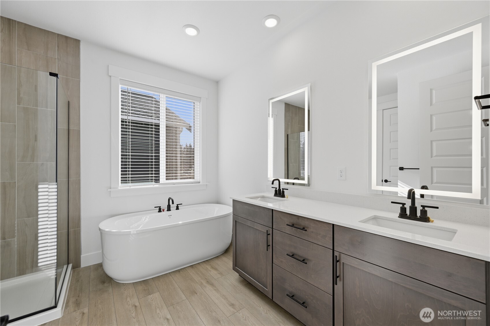 32143 Myrtle Avenue SE, Black Diamond, WA 98010