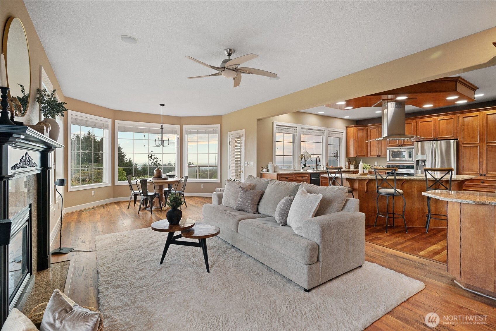 124 Pompano Road , Woodland, WA 98674