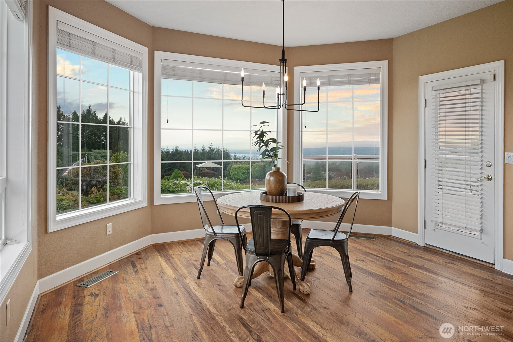 124 Pompano Road , Woodland, WA 98674