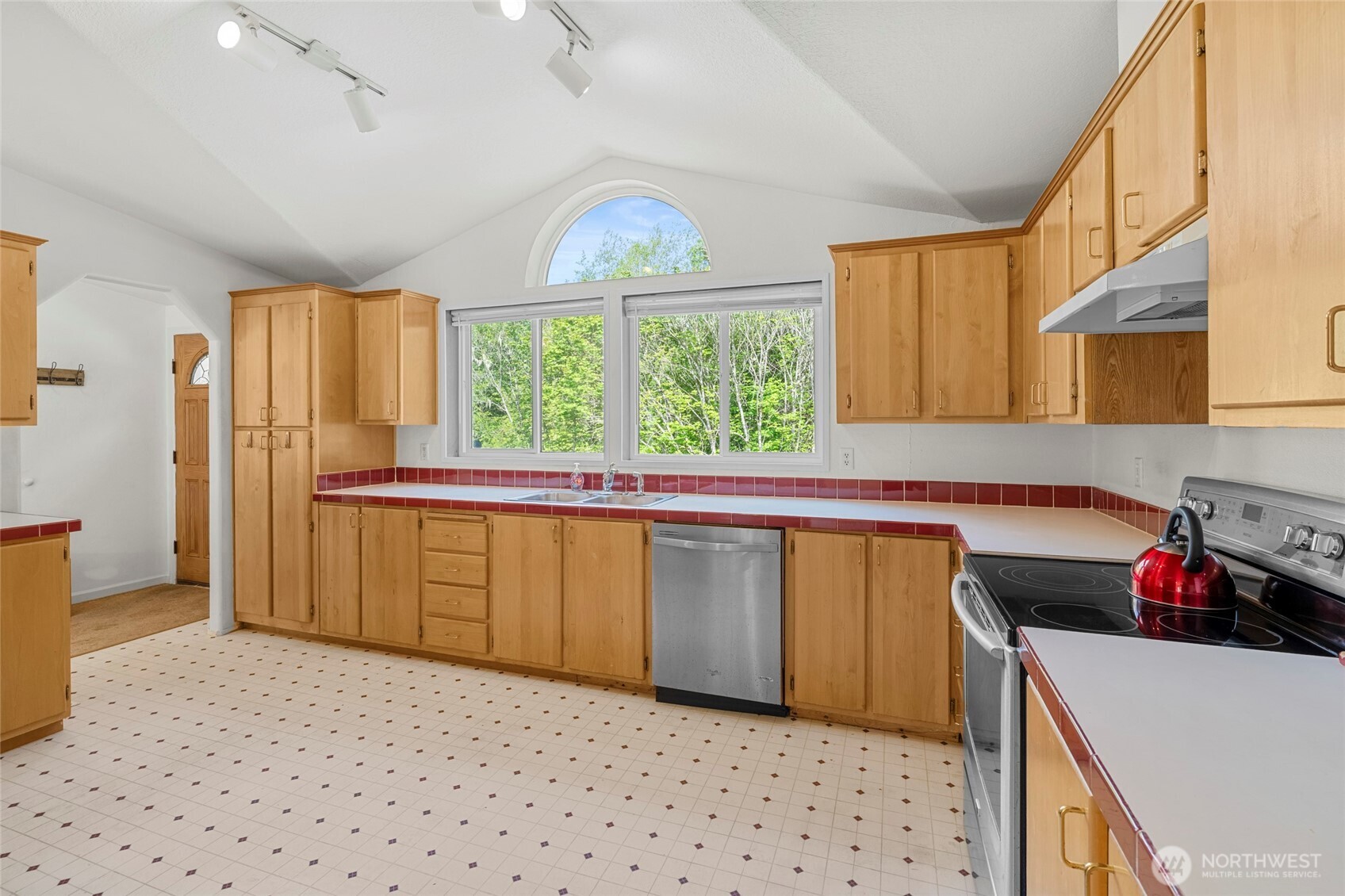 300 E Sunset Ridge Road , Union, WA 98592