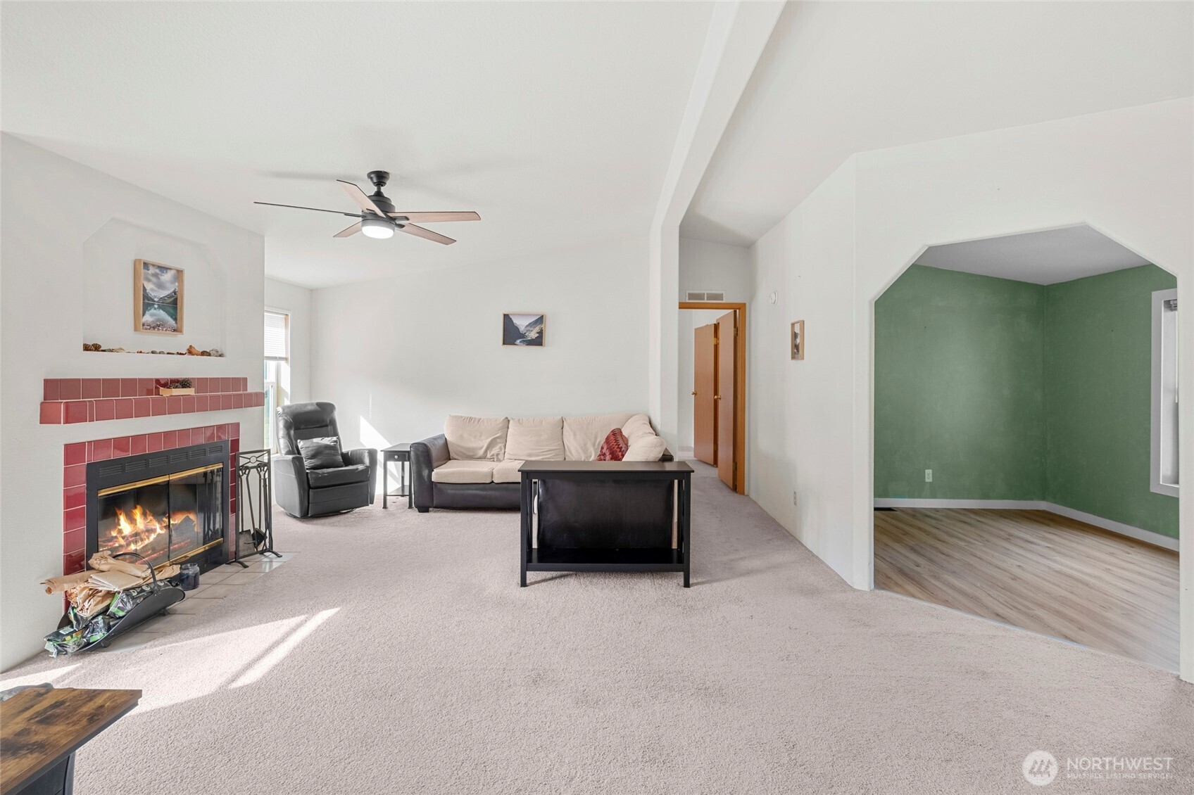 300 E Sunset Ridge Road , Union, WA 98592