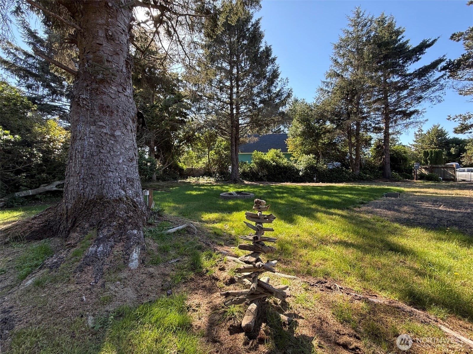 143 Aries Court SW, Ocean Shores, WA 98569