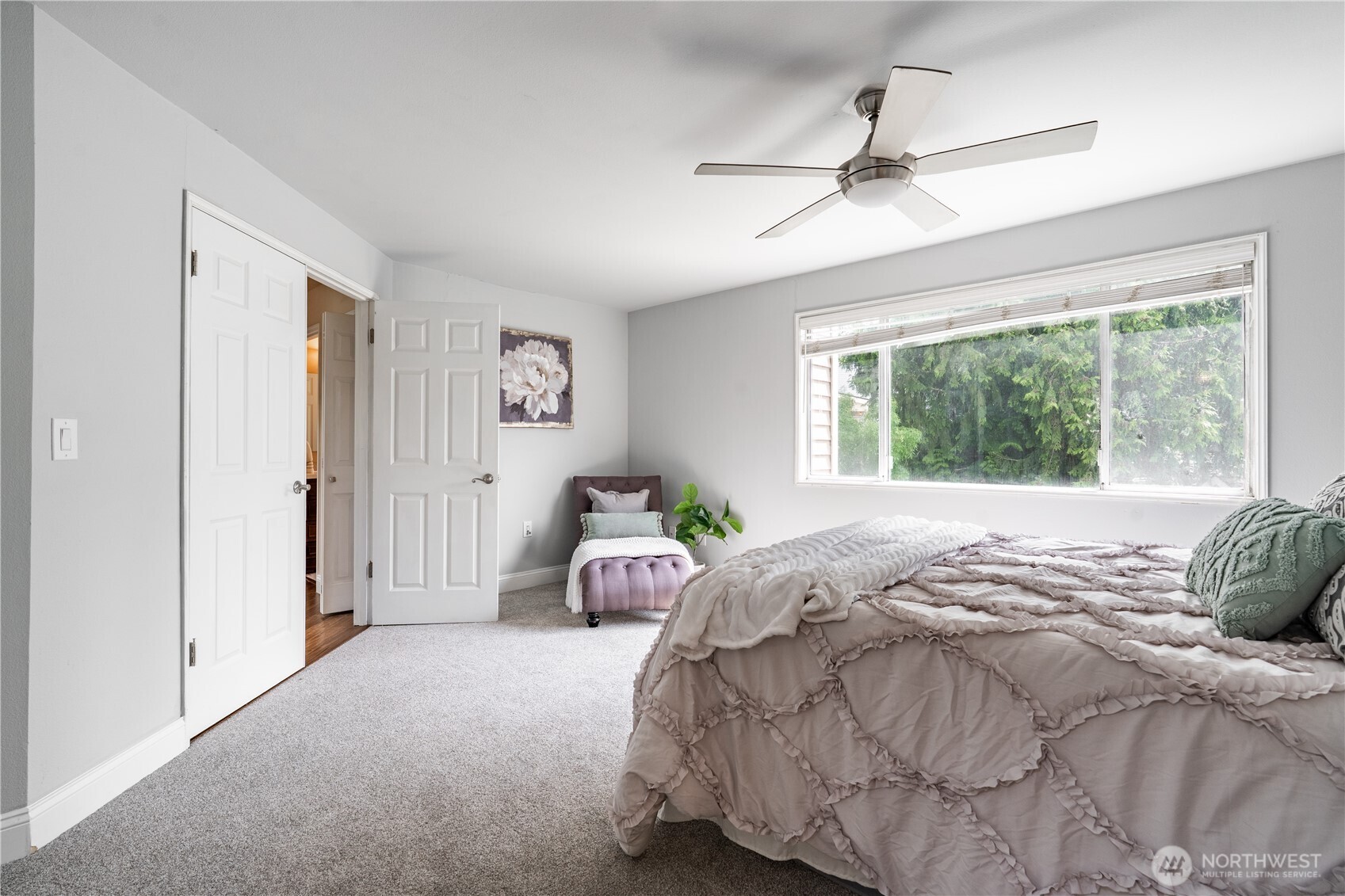 902 52nd Street SE, Auburn, WA 98092