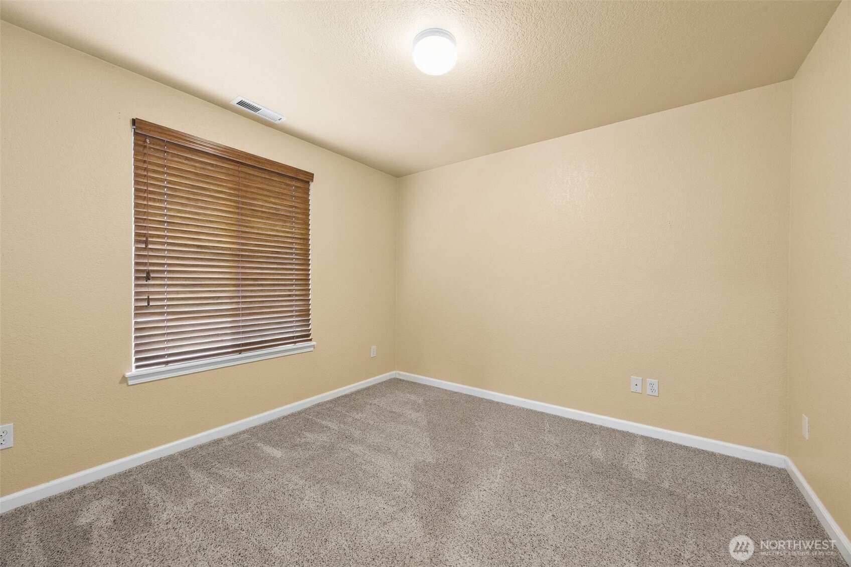 2404 Bowman Avenue NW, Olympia, WA 98502
