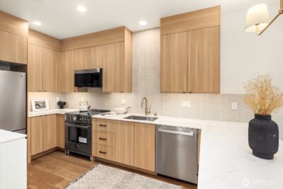 4419 2nd Avenue NE #A, Seattle, WA 98105 - Photo 7