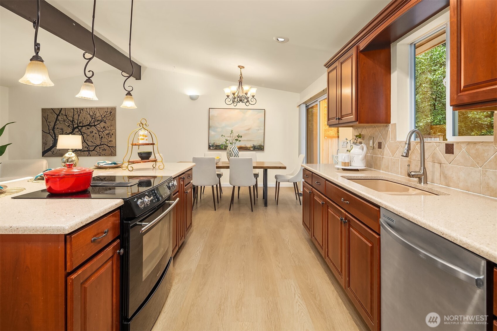 2814 129th Avenue SE, Bellevue, WA 98005
