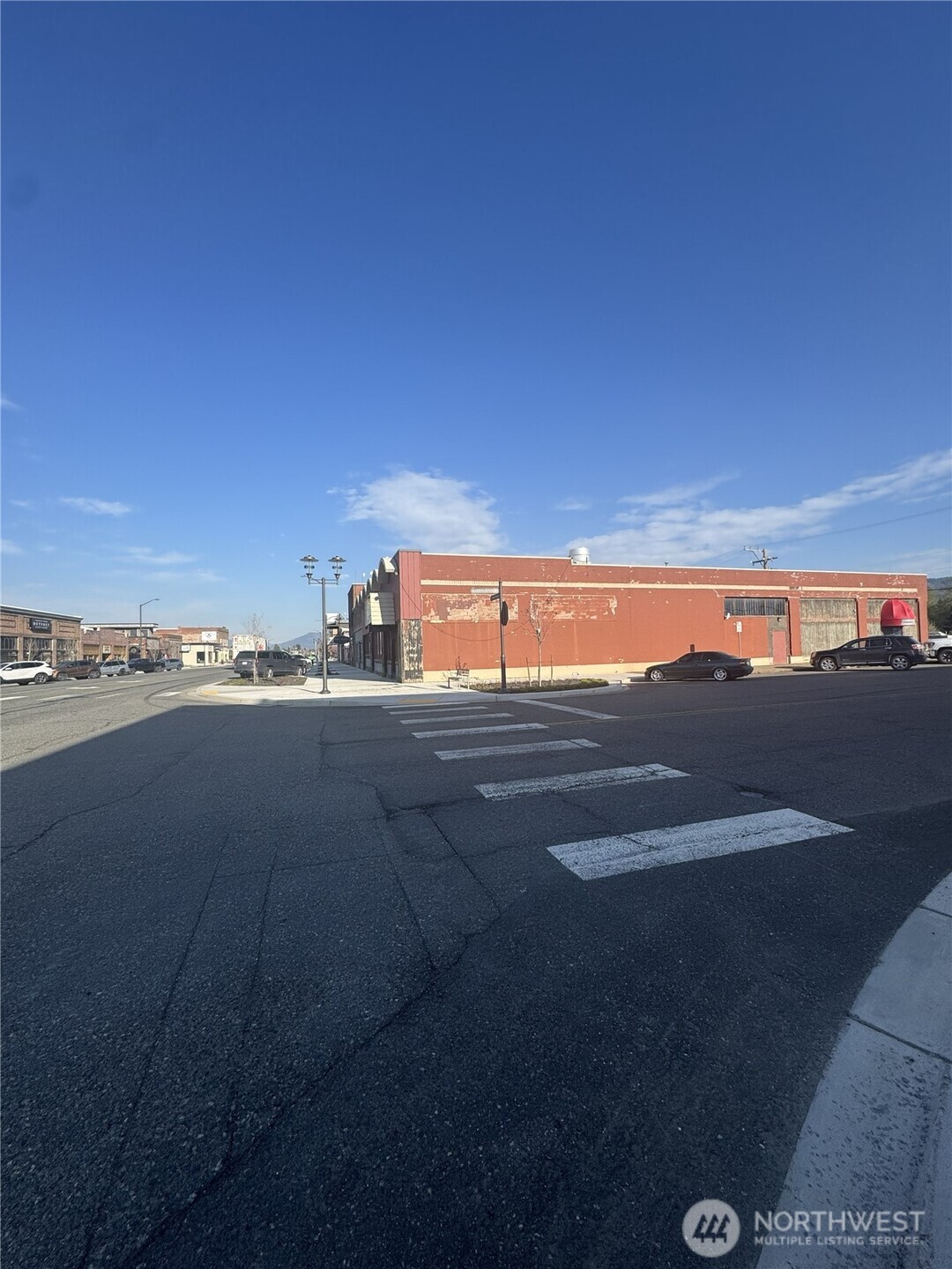 200 E 1st Street , Cle Elum, WA 98922