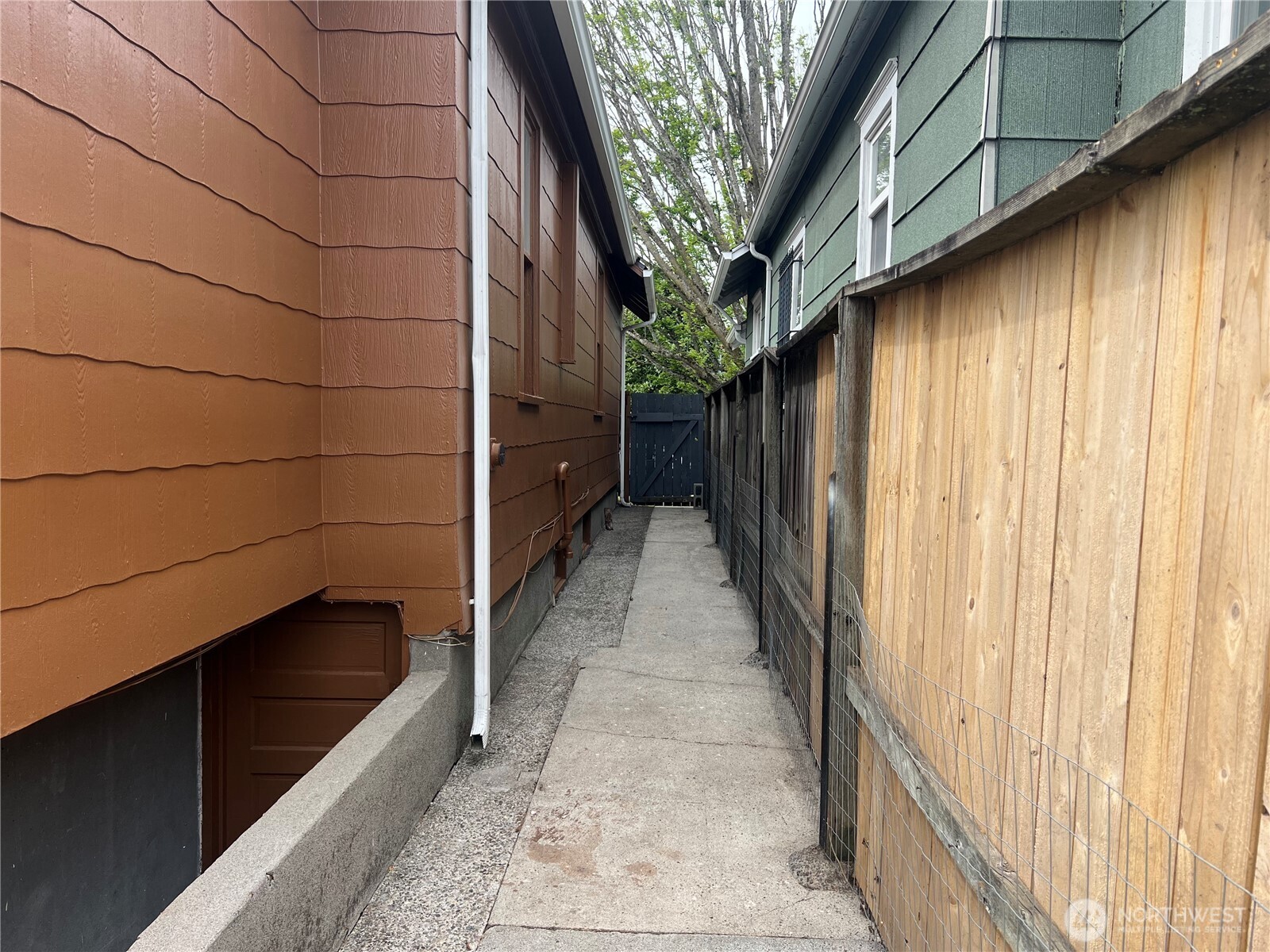 2123 S Wilkeson Street , Tacoma, WA 98405