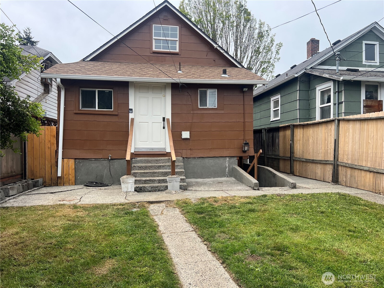 2123 S Wilkeson Street , Tacoma, WA 98405