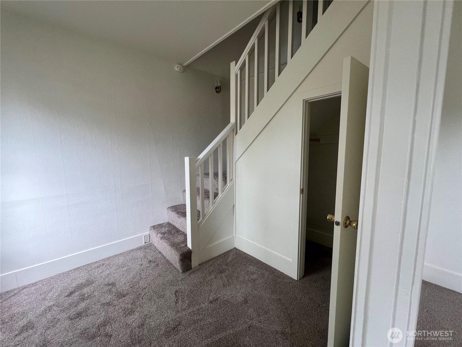 2123 S Wilkeson Street , Tacoma, WA 98405