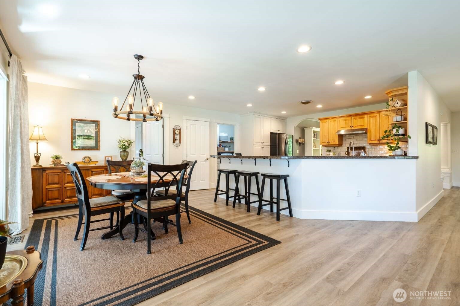 1711 Main Street , Lynden, WA 98264