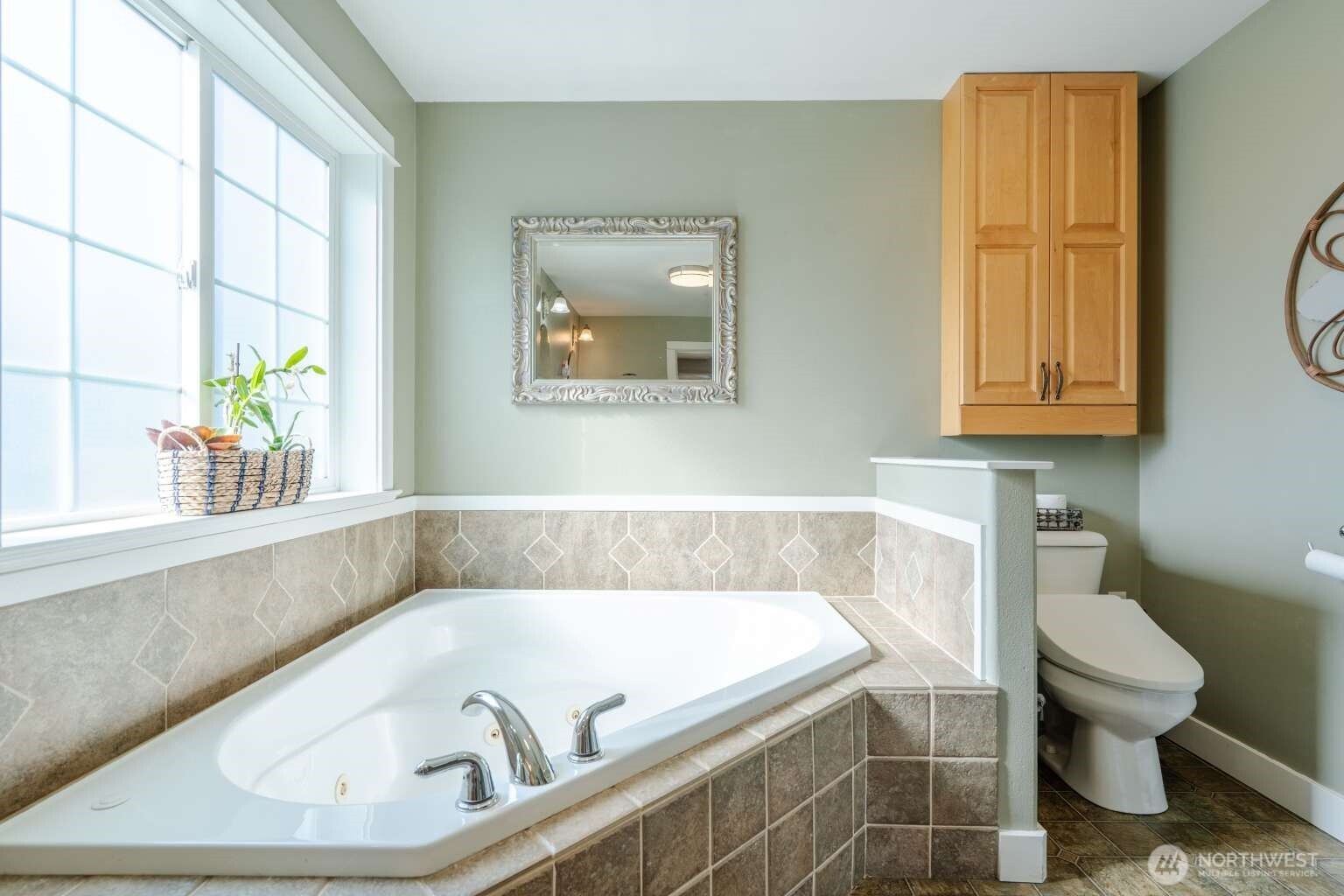 1711 Main Street , Lynden, WA 98264
