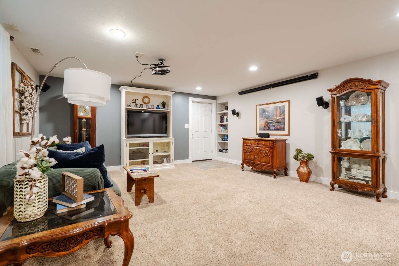 1711 Main Street , Lynden, WA 98264