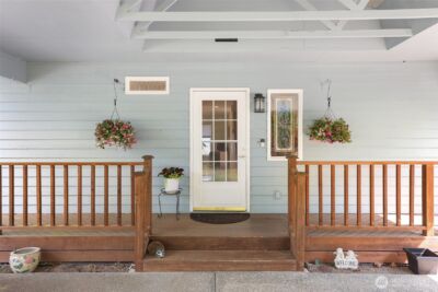 60 Cedar Place , Brinnon, WA 98320