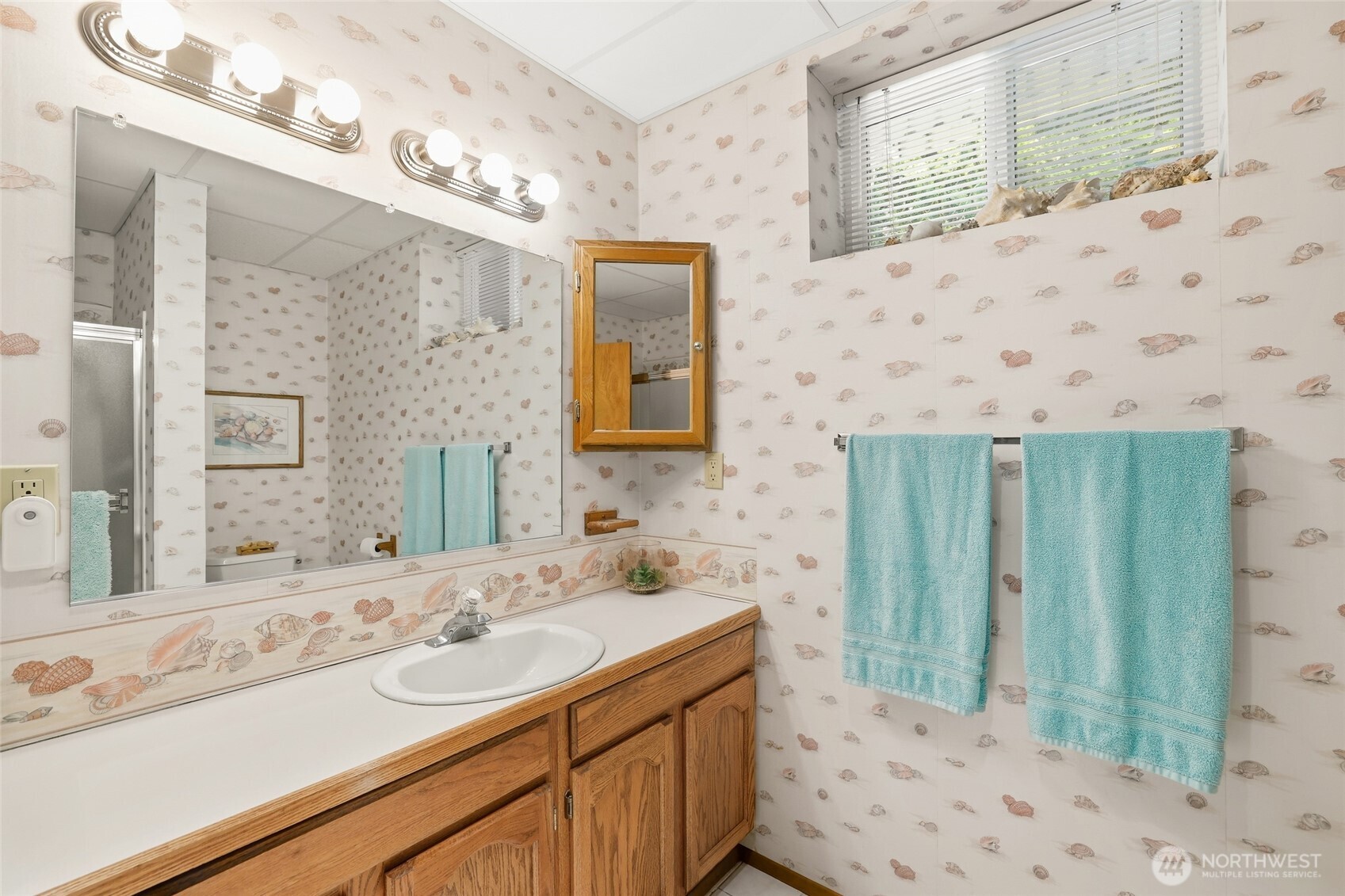 60 Cedar Place , Brinnon, WA 98320