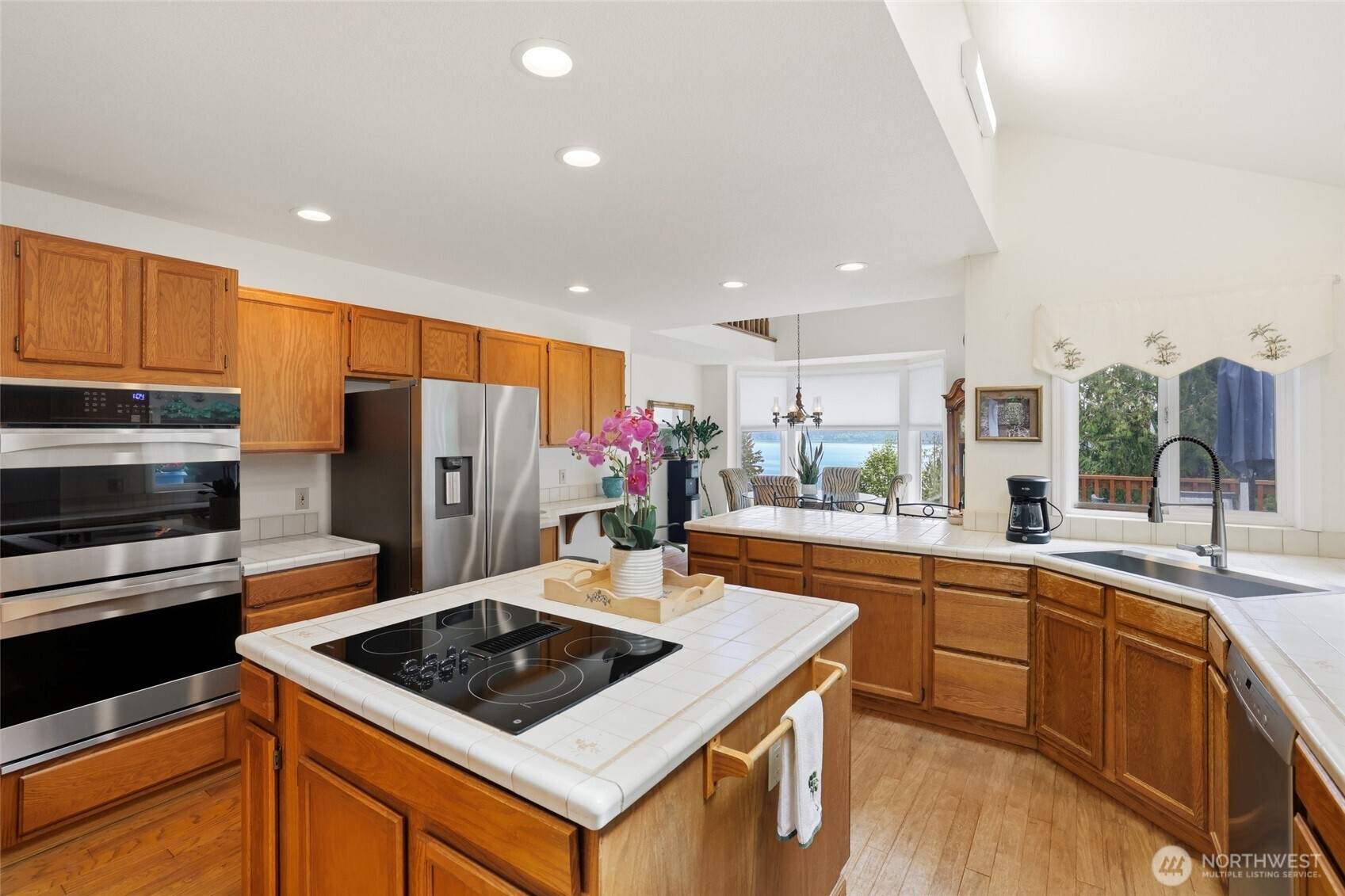 60 Cedar Place , Brinnon, WA 98320
