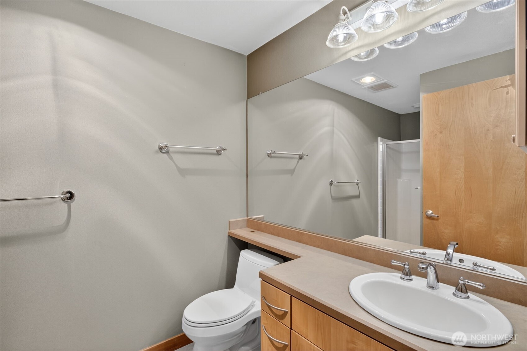300 W 8th Street #324, Vancouver, WA 98660