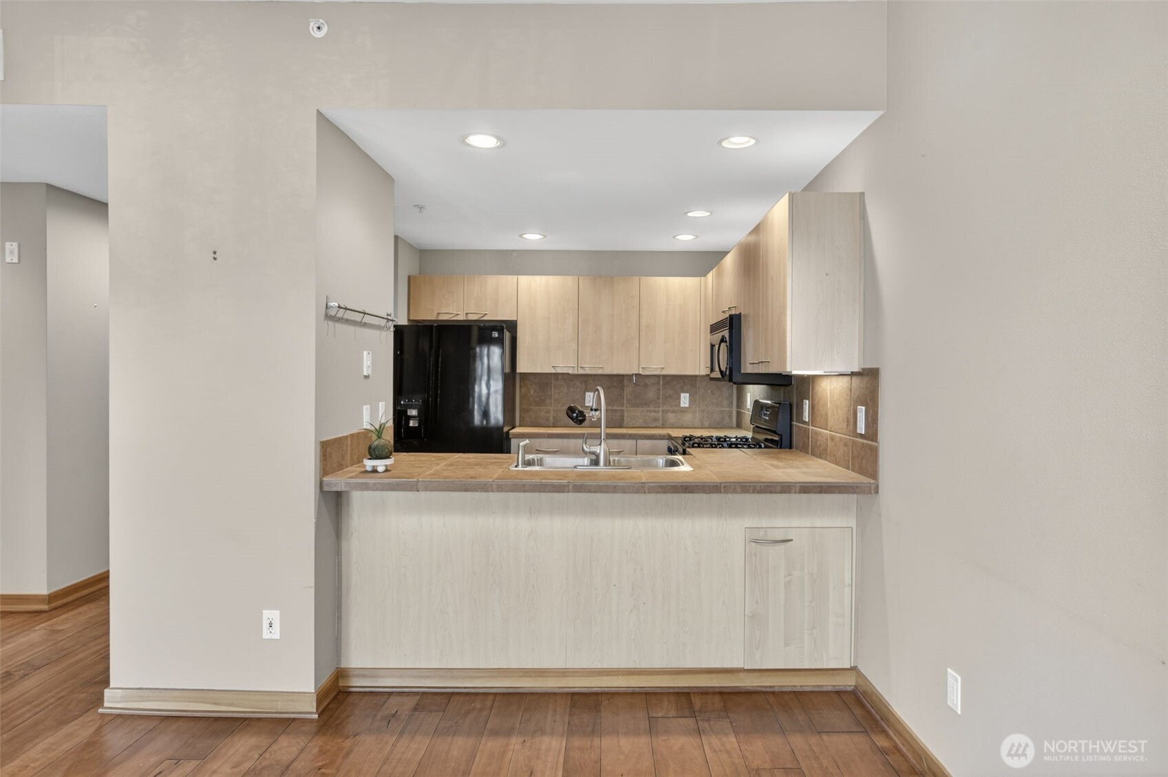 300 W 8th Street #324, Vancouver, WA 98660