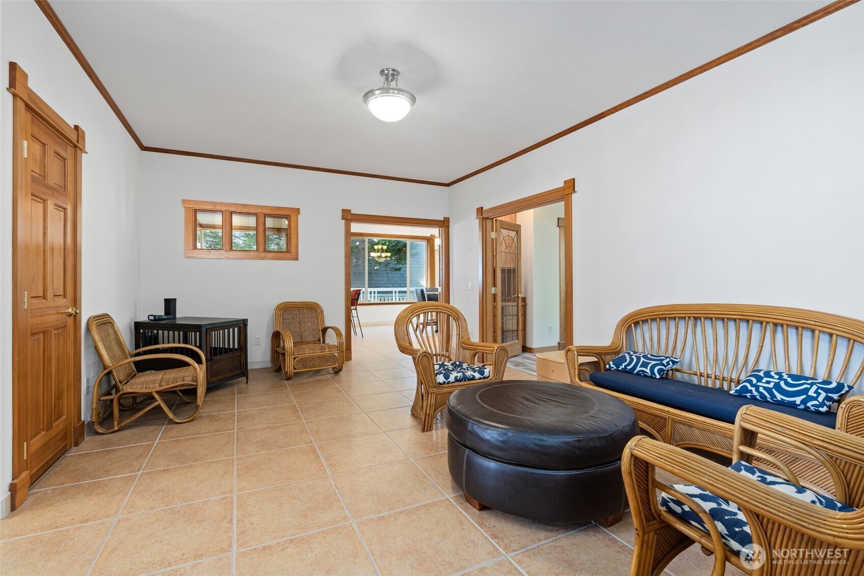 238 25th Street NW, Long Beach, WA 98631