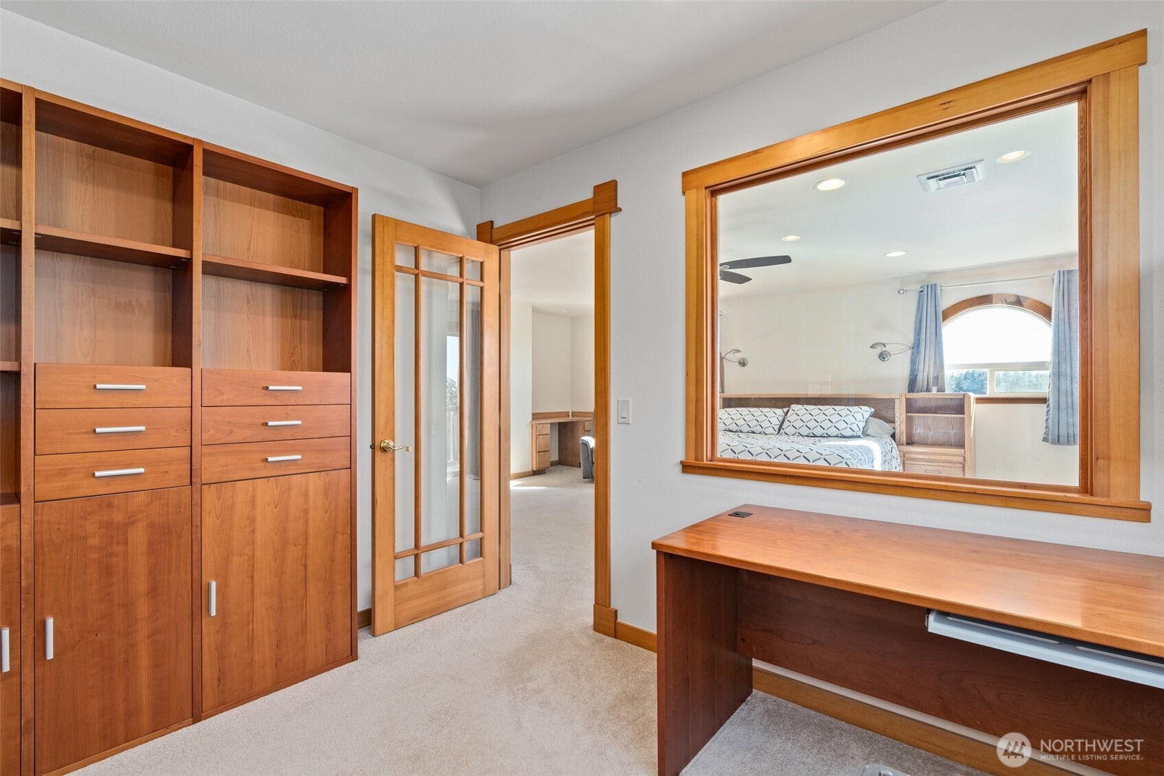 238 25th Street NW, Long Beach, WA 98631
