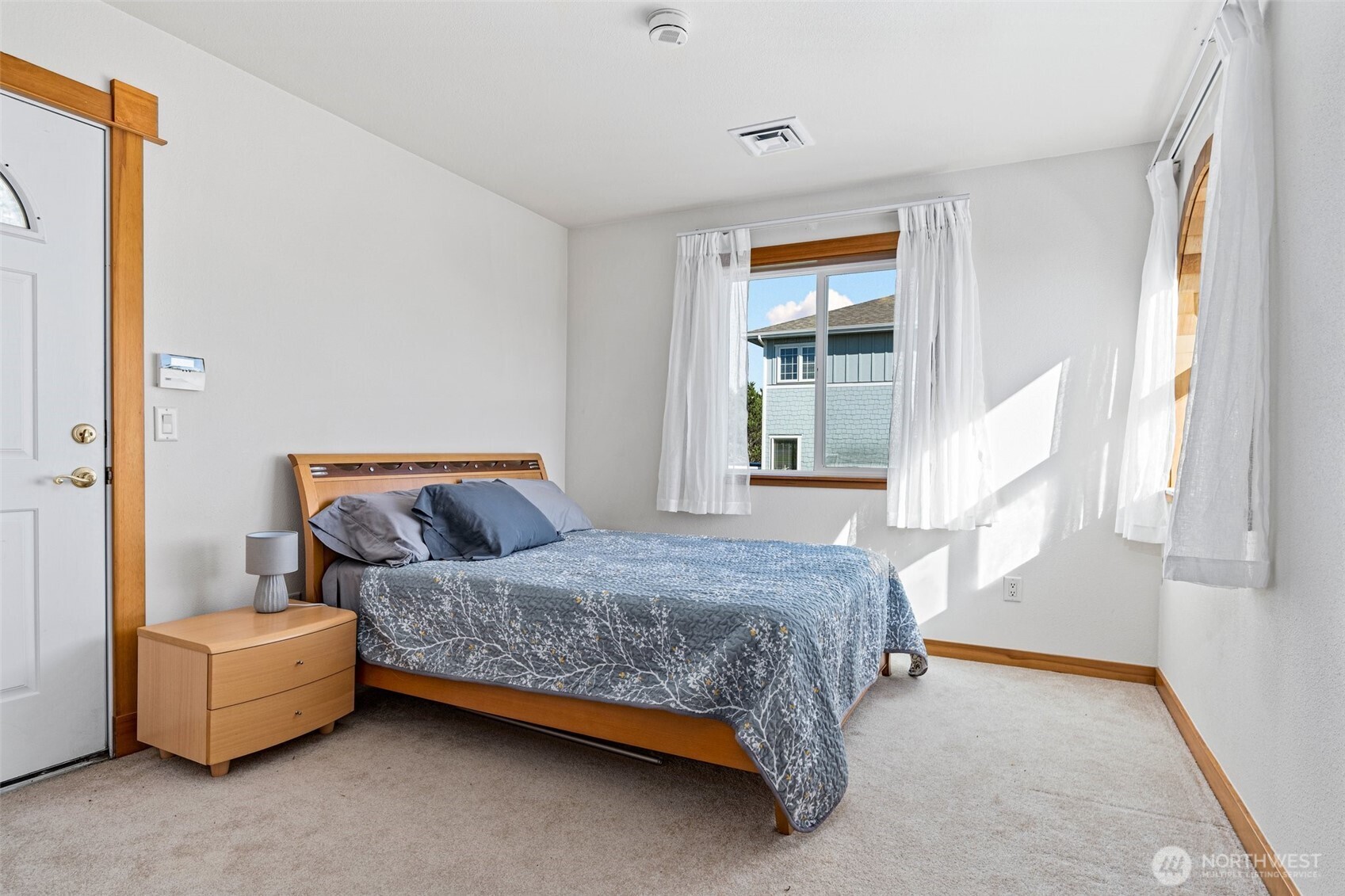 238 25th Street NW, Long Beach, WA 98631