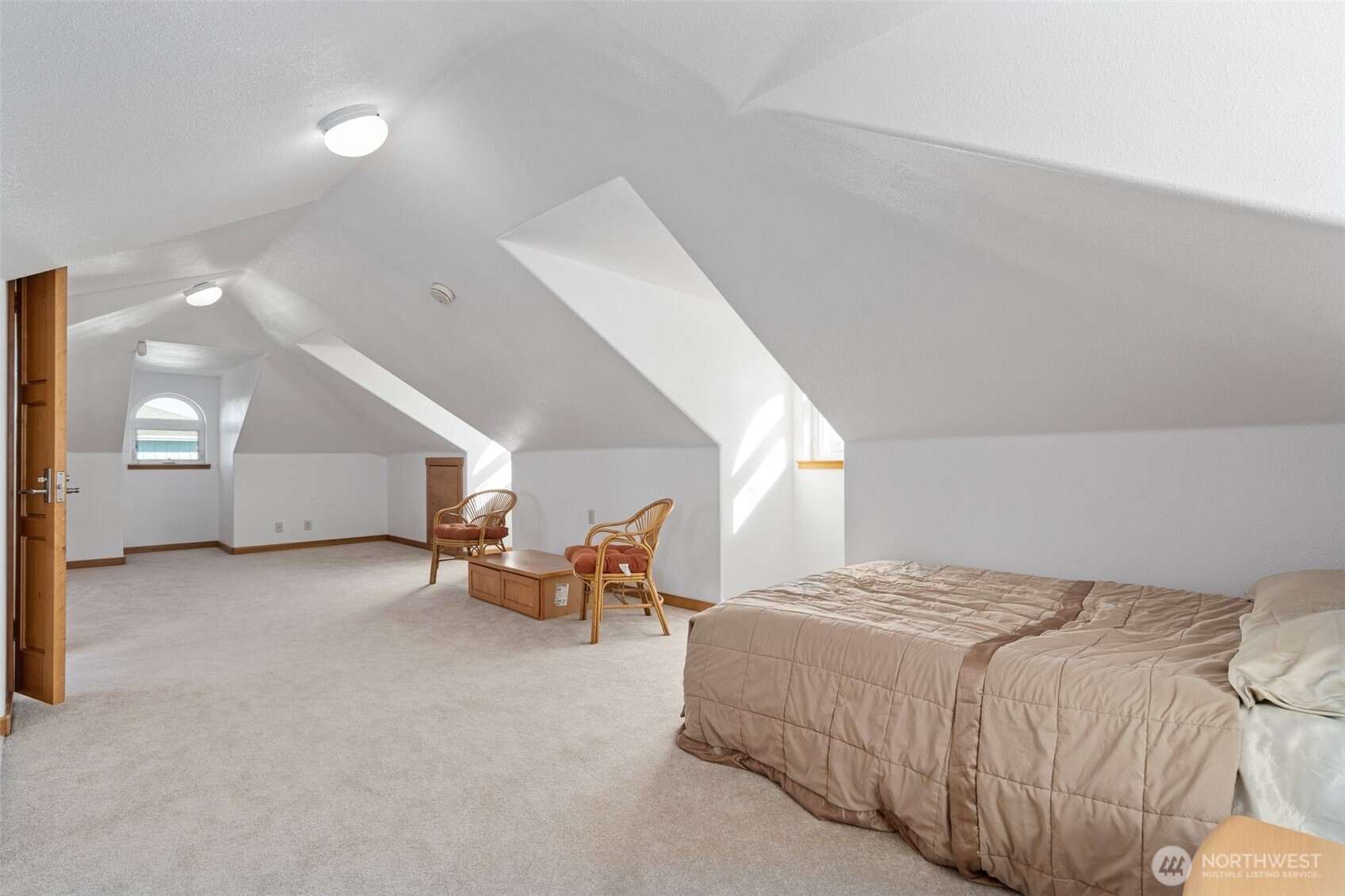 238 25th Street NW, Long Beach, WA 98631