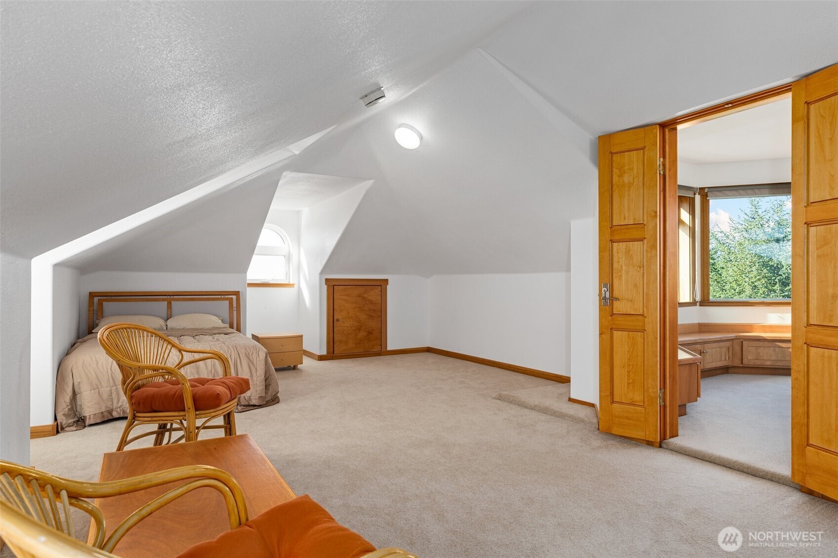 238 25th Street NW, Long Beach, WA 98631