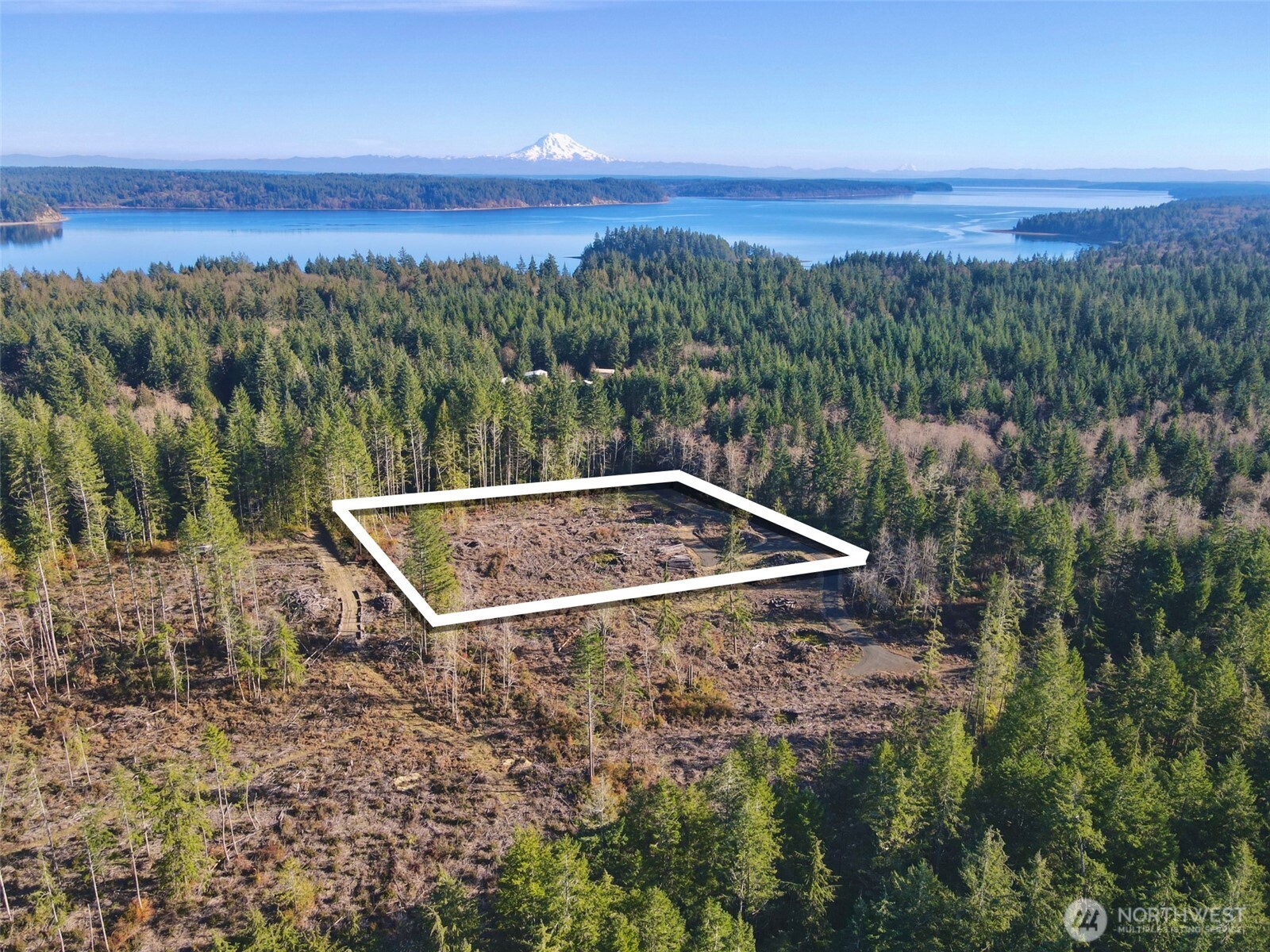250 E Solbakk Veien Road , Shelton, WA 98584