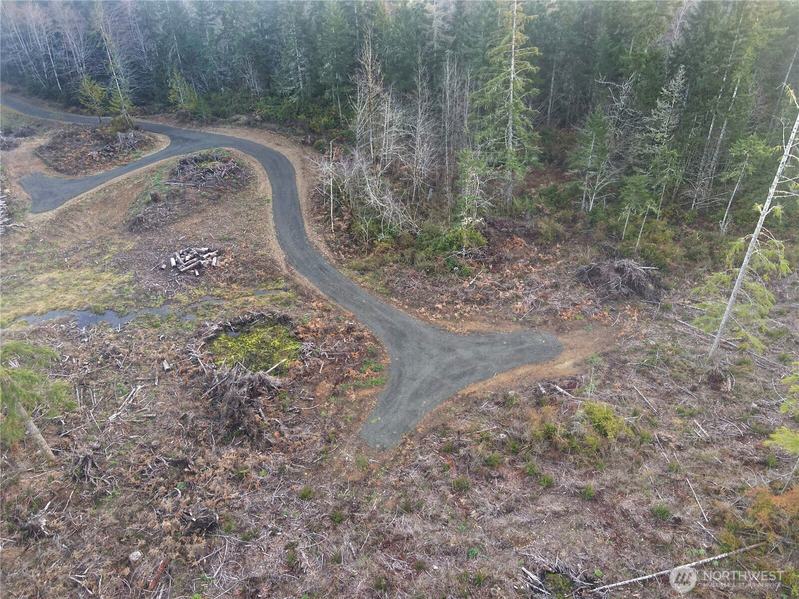 260 E Solbakk Veien Road , Shelton, WA 98584