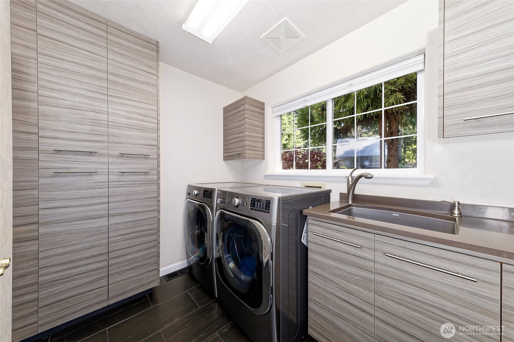 110 SE Lazy Dog Lane , Shelton, WA 98584