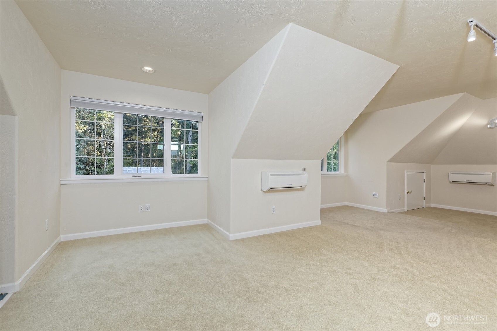 110 SE Lazy Dog Lane , Shelton, WA 98584