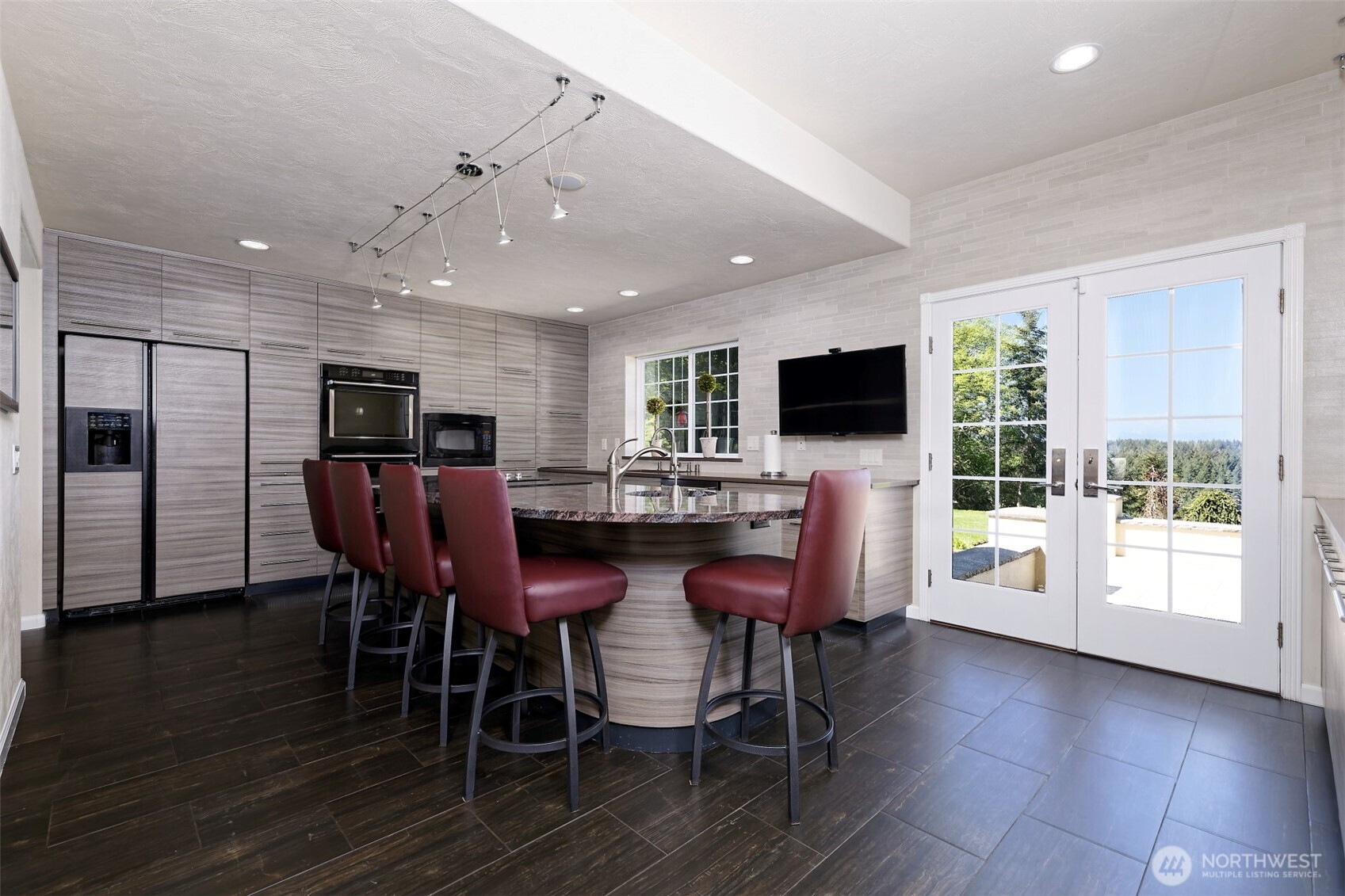 110 SE Lazy Dog Lane , Shelton, WA 98584